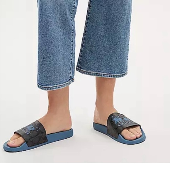 Coach Uli Sport Slide In Signature Canvas With Horse And Carriage - Picture 4 of 8